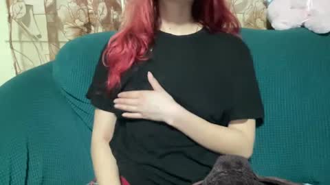 Snapshot of heybluebabe chatting on February 4, 7:07 am Blue online show from February 4, 7:07 am