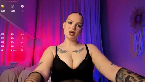 heynoirsam online show from March 20, 6:07 am