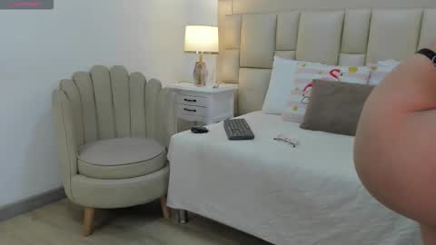 heysel  online show from February 16, 3:35 am