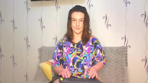 Snapshot of heyy_baddie chatting on April 13, 5:57 am Heyy baddie online show from April 13, 5:57 am