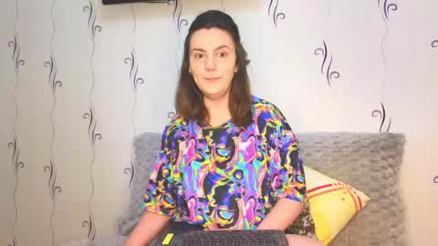 Snapshot of heyy_baddie chatting on April 14, 7:14 am Heyy baddie online show from April 14, 7:14 am
