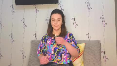 Snapshot of heyy_baddie chatting on April 25, 1:41 pm Heyy baddie online show from April 25, 1:41 pm