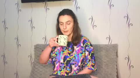 Snapshot of heyy_baddie chatting on May 3, 5:02 am Heyy baddie online show from May 3, 5:02 am
