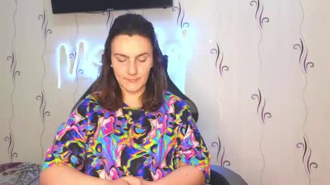 Snapshot of heyy_baddie chatting on May 7, 9:47 am Heyy baddie online show from May 7, 9:47 am