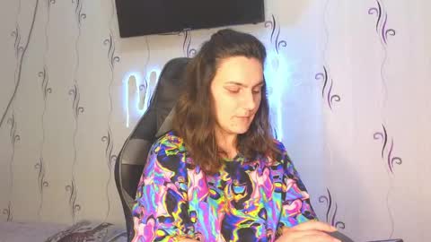 Snapshot of heyy_baddie chatting on May 15, 7:15 am Heyy baddie online show from May 15, 7:15 am
