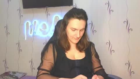 Snapshot of heyy_baddie chatting on May 17, 5:09 pm Heyy baddie online show from May 17, 5:09 pm