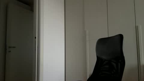 hhombre online show from January 19, 12:09 pm