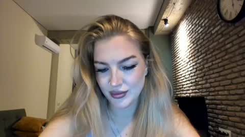 Hi lina online show from June 23, 2:20 am