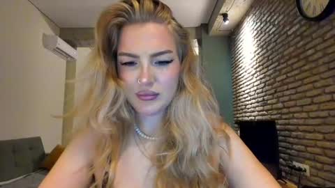 Hi lina online show from July 3, 2:51 am