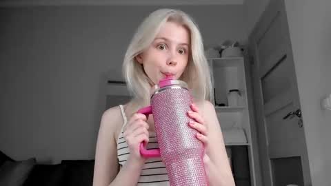 Popsy Risha online show from May 9, 4:12 pm