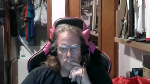 Snapshot of hiakun chatting on November 9, 2:10 am hiakun online show from November 9, 2:10 am