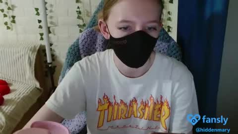 hidden_mary online show from March 23, 5:28 pm