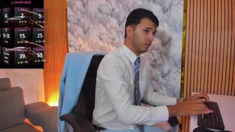 George online show from October 8, 11:30 am