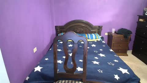 Snapshot of hidenbook chatting on January 8, 2:03 pm Hiden online show from January 8, 2:03 pm