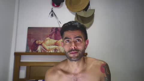 Snapshot of hideonbush051 chatting on September 8, 6:40 pm hideonbush online show from September 8, 6:40 pm