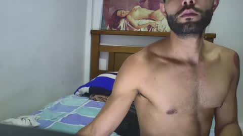 Snapshot of hideonbush051 chatting on September 29, 3:39 pm hideonbush online show from September 29, 3:39 pm