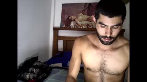 Snapshot of hideonbush051 chatting on October 18, 4:52 pm hideonbush online show from October 18, 4:52 pm