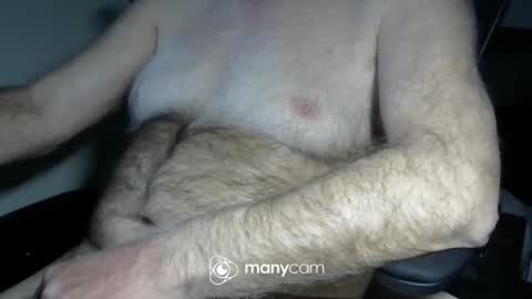 Snapshot of higgins11 chatting on May 11, 1:33 am higgins11 online show from May 11, 1:33 am