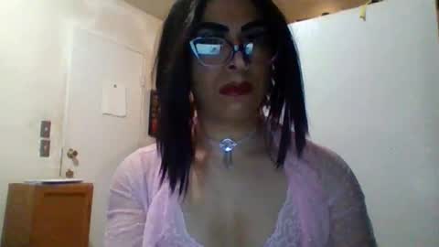 hihheelstranny online show from April 18, 7:45 am