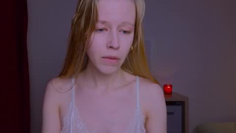 Chloe online show from November 17, 12:16 am