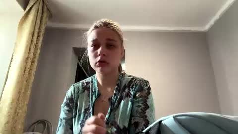 Julia online show from July 19, 5:00 am