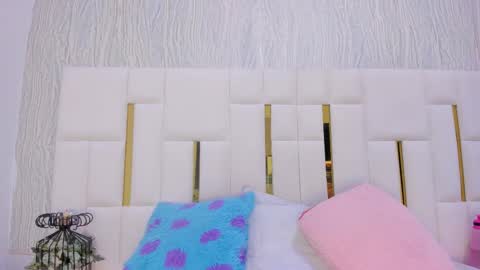 Hillary online show from December 14, 10:42 am