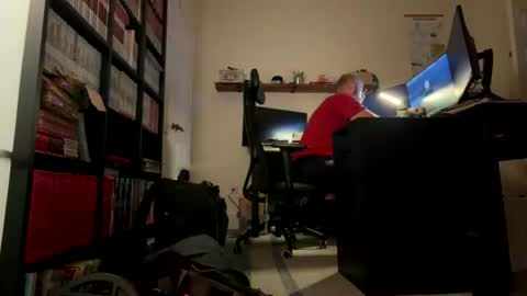 Snapshot of hilthy0713 chatting on July 14, 9:47 am hilthy0713 online show from July 14, 9:47 am