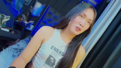 Snapshot of himarika chatting on January 28, 4:50 am yuricah online show from January 28, 4:50 am