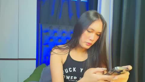 Snapshot of himarika chatting on February 25, 3:20 am yuricah online show from February 25, 3:20 am