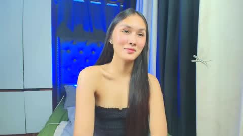 Snapshot of himarika chatting on October 10, 2:10 am yuricah online show from October 10, 2:10 am