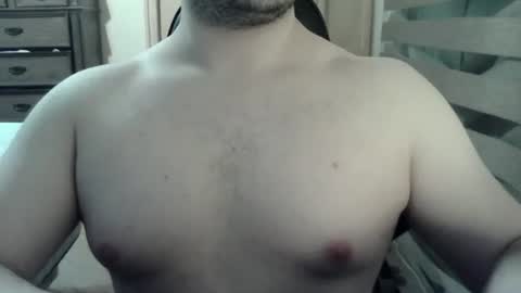 Himbo fox online show from August 6, 3:30 am