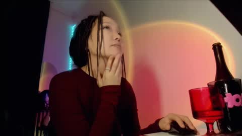 Call me Jenny online show from February 18, 6:48 am