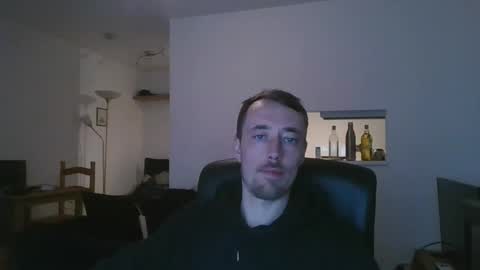 Snapshot of himerosj chatting on March 8, 10:52 am himerosj online show from March 8, 10:52 am