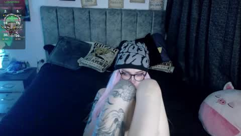 Inori Independent model online show from March 11, 12:38 am