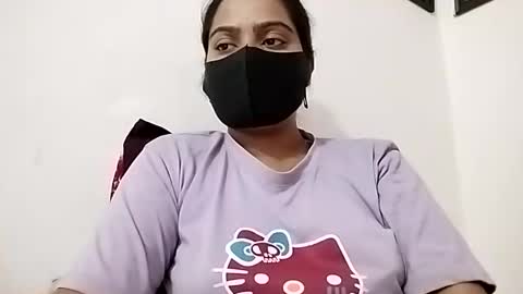 himuhimu22 online show from April 1, 8:48 am