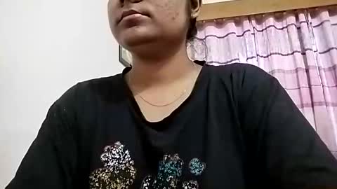 himuhimu22 online show from April 15, 9:05 am