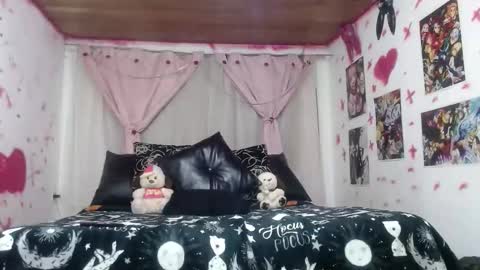 Angel online show from February 6, 9:29 pm