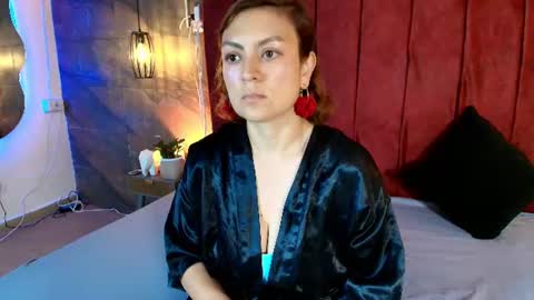 hinata_moonn online show from June 20, 12:41 pm