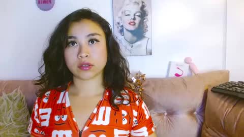 hinata lee online show from January 5, 10:43 am