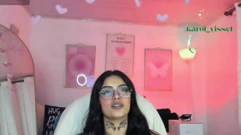 Snapshot of hinataweed01 chatting on October 27, 1:31 am  Karol  Independent Model online show from October 27, 1:31 am