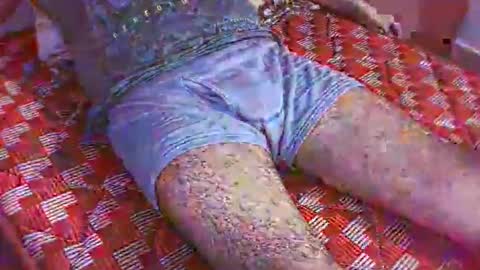 hipapix online show from April 18, 8:53 pm