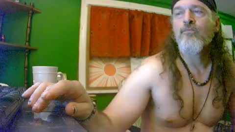 hippiedad333 online show from July 14, 4:06 am