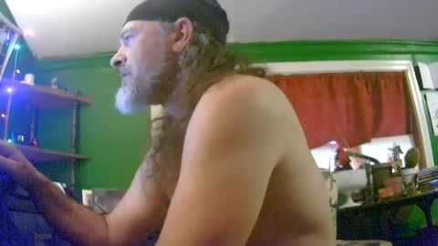 hippiedad333 online show from July 29, 11:47 pm