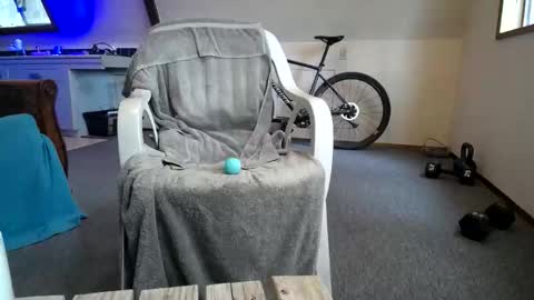 Hippie Jijm online show from February 13, 8:49 pm