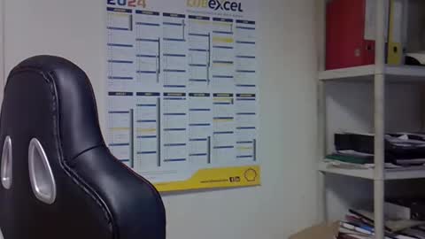 hippo online show from December 6, 3:55 pm