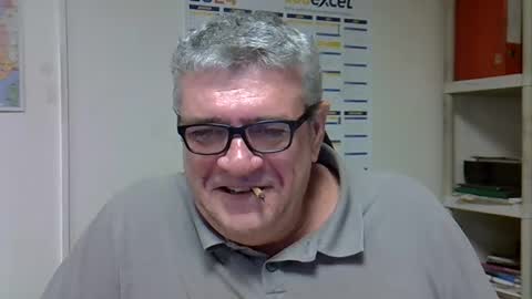 hippo online show from December 27, 1:39 pm