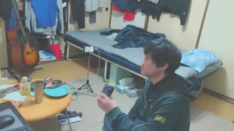 Snapshot of hiro110 chatting on February 20, 11:20 am hiro110 online show from February 20, 11:20 am