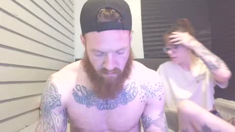 Snapshot of hisnhertemptation chatting on May 24, 11:21 pm HisNHersTemptation online show from May 24, 11:21 pm