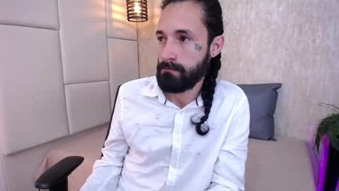 Hisoka online show from March 13, 4:13 pm