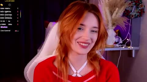 Ella online show from April 3, 6:28 pm